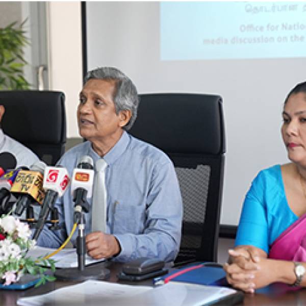 යාපනය තිස්ස විහාරයේ පැන නැගී ඇති ගැටළුව සමථකරණය සඳහා ජාතික සමගිය හා ප්‍රතිසංධානය සඳහා වන කාර්යාලයේ මැදිහත්වීම පිළිබඳව ප්‍රවෘත්ති සාකච්ඡාවක් එම කාර්යාලයේ සභාපති විජිත් රොහාන් ප්‍රනාන්දු මහතාගේ ප්‍රධානත්වයෙන් අද ( 2025.06.05) පස්වරුවේ එම කාර්යාල පරිශ්‍රයේදී